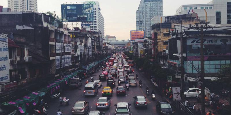 从设计到安装:揭秘东莞建筑五金(幕墙门窗)的系统解决方案